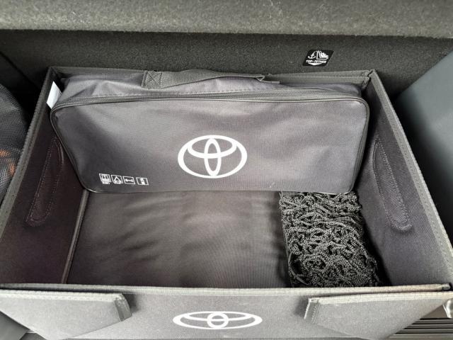 Toyota c-Hr Hybride Rechargeable 225 Design