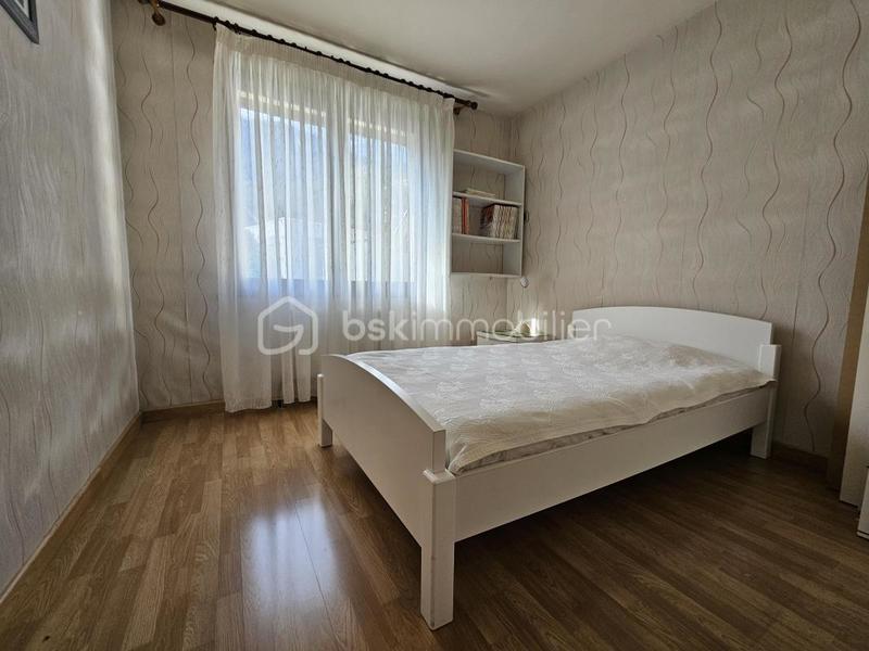 Maison - 150 m² - 8 pièces