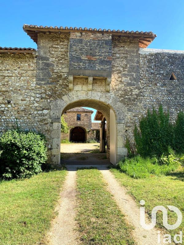 Maison - 513 m² - 15 pièces