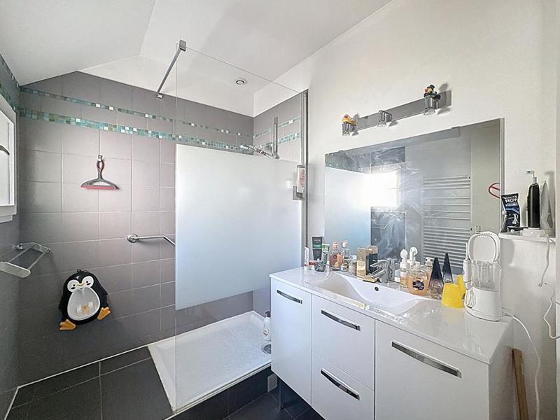 Maison - 110 m² - 6 pièces