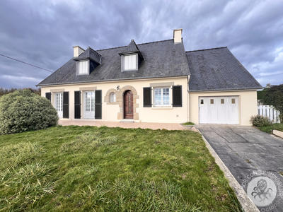 Maison - 87 m² - 4 pièces