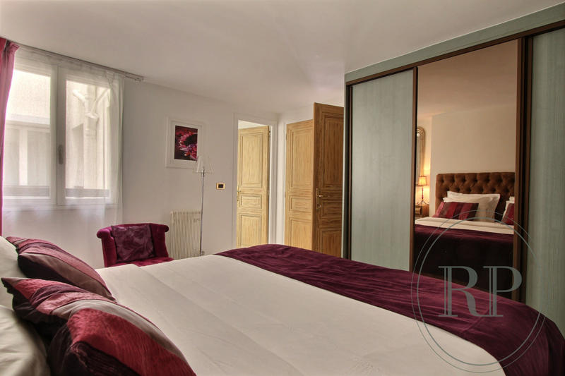 Appartement - 95 m² - 3 pièces