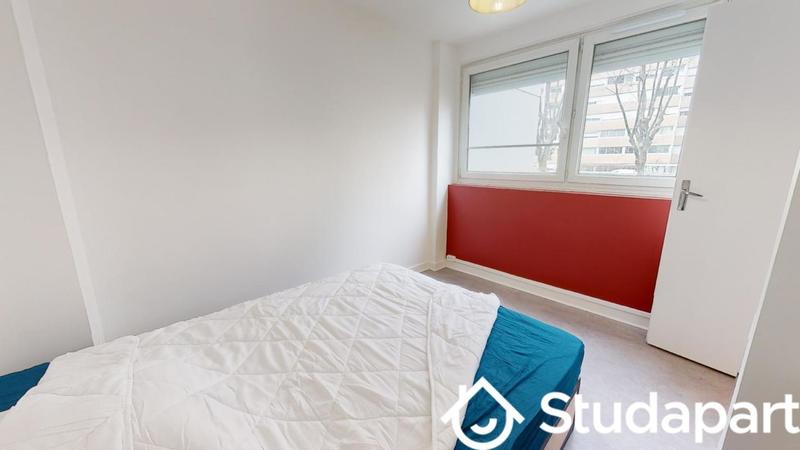 Chambre - 10 m² - 1 pièce