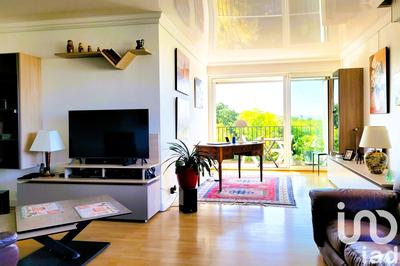 Appartement - 90 m² - 4 pièces