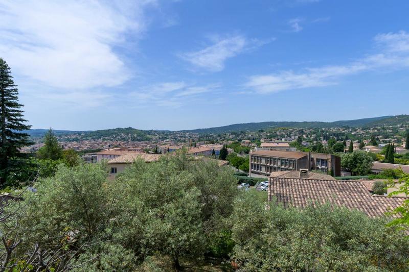 Maison - 150 m² - 4 pièces