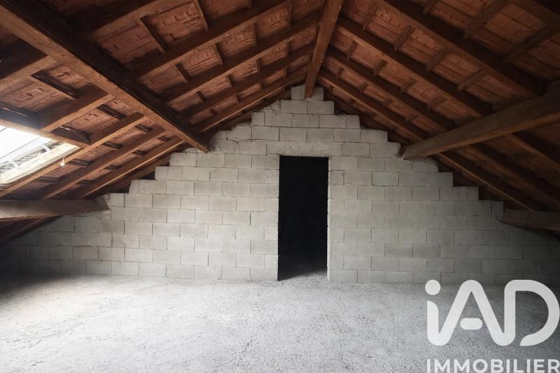 Maison - 177 m² - 8 pièces