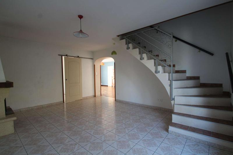 Maison - 122 m² - 7 pièces