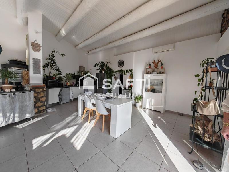 Maison - 90 m² - 3 pièces