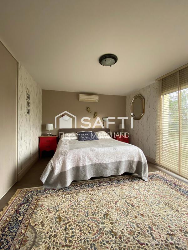 Maison - 402 m² - 10 pièces