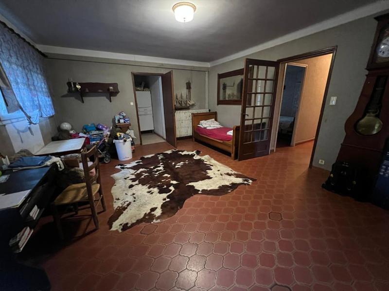 Maison - 240 m² - 5 pièces