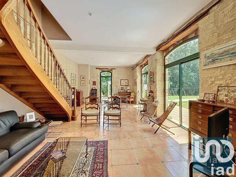 Maison - 607 m² - 22 pièces