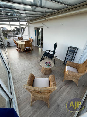 Appartement - 84 m² - 4 pièces