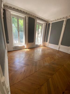 Appartement - 148 m² - 6 pièces