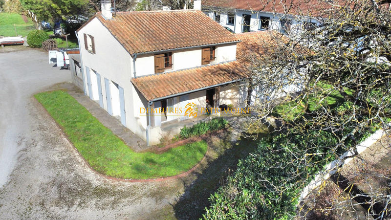 Maison traditionnelle - 120 m² - 5 pièces