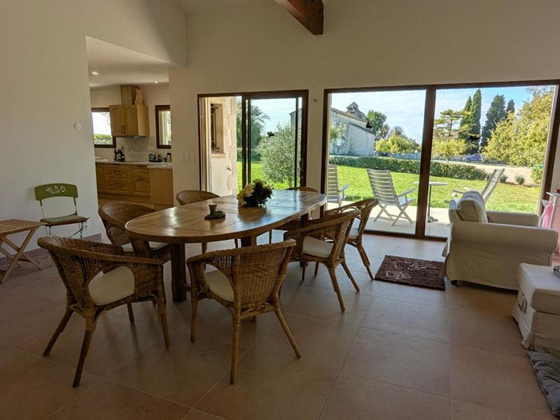 Maison - 145 m² - 5 pièces