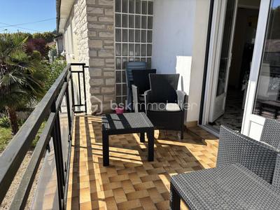 Maison traditionnelle - 135 m² - 4 pièces