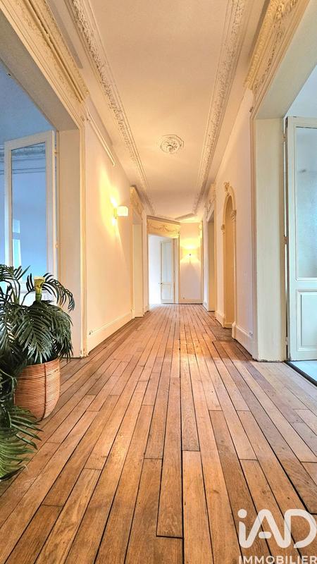 Appartement - 177 m² - 5 pièces