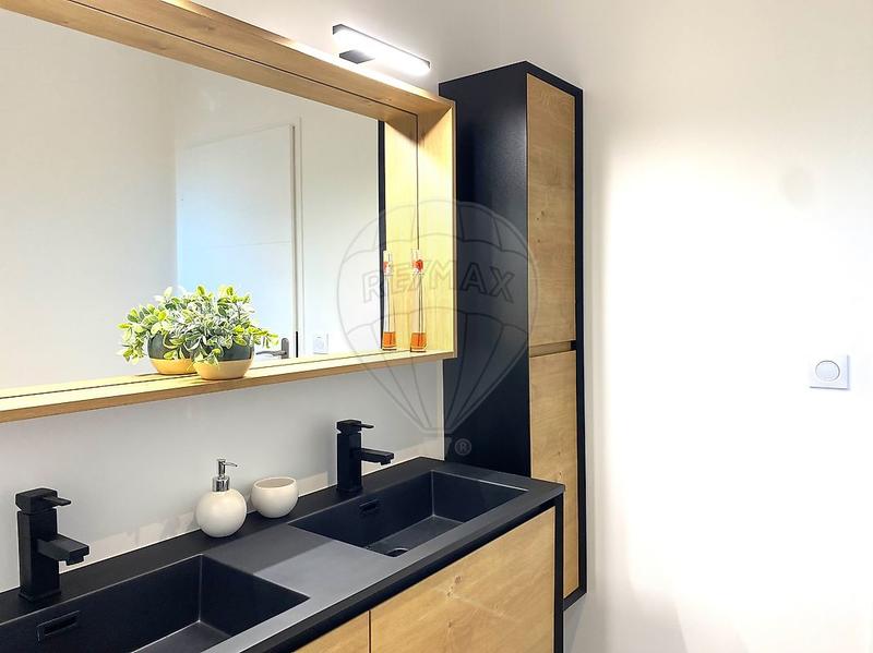 Maison - 130 m² - 4 pièces