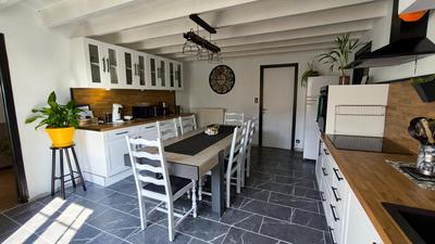 Maison - 157 m² - 6 pièces