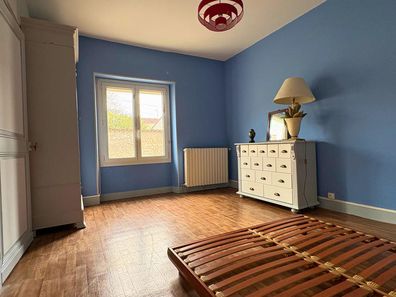 Maison - 93 m² - 5 pièces