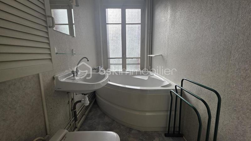 Maison bourgeoise - 133 m² - 7 pièces