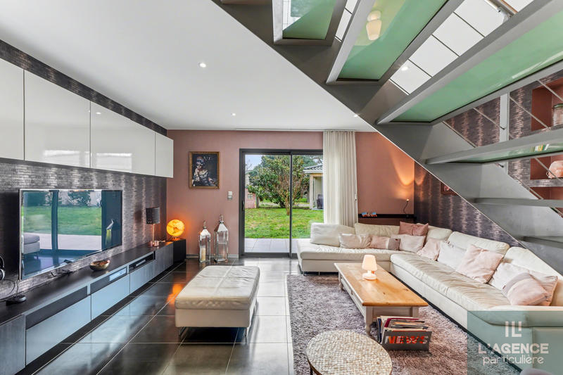 Maison - 178 m² - 5 pièces