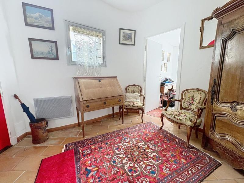 Maison - 245 m² - 6 pièces