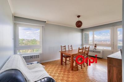 Appartement - 91 m² - 4 pièces