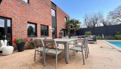 Villa - 196 m² - 7 pièces