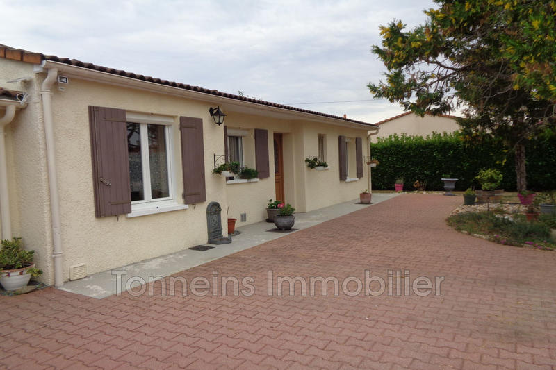 Maison - 95 m² - 5 pièces