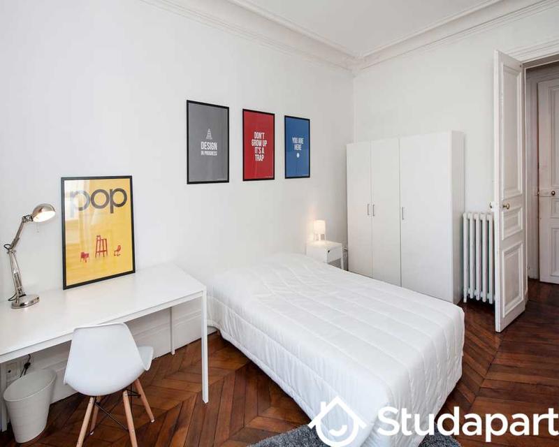 Chambre - 110 m² - 1 pièce