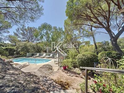 Villa - 155 m² - 5 pièces