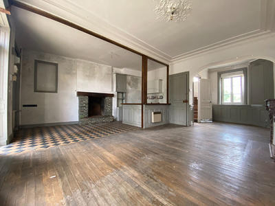 Maison - 146 m² - 8 pièces