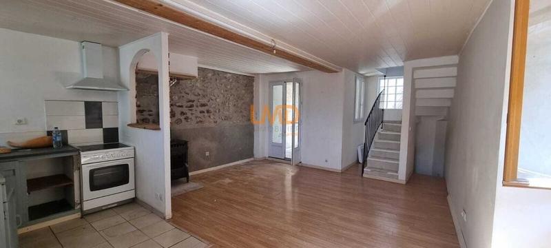 Maison de village - 80 m² - 4 pièces