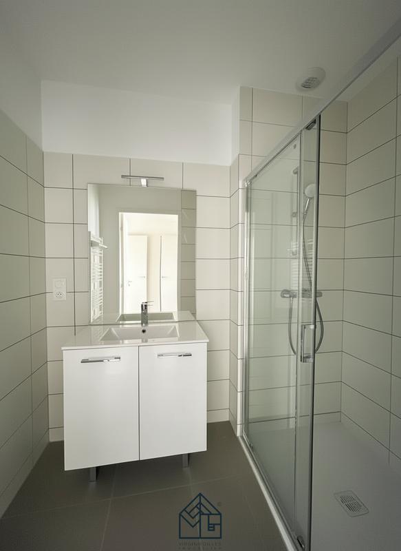 Appartement - 95 m² - 4 pièces