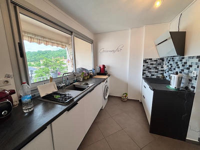 Appartement - 82 m² - 4 pièces