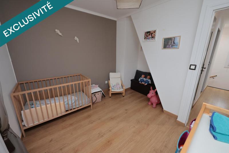 Maison - 90 m² - 5 pièces