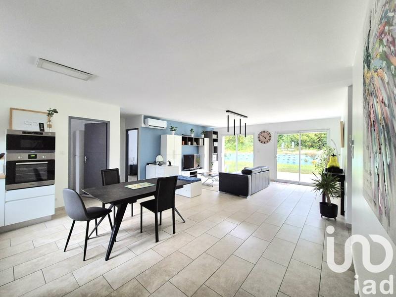 Maison - 95 m² - 4 pièces