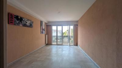 Appartement - 76 m² - 3 pièces