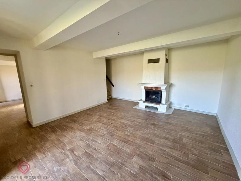 Maison - 235 m² - 10 pièces