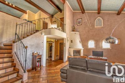 Maison - 144 m² - 4 pièces