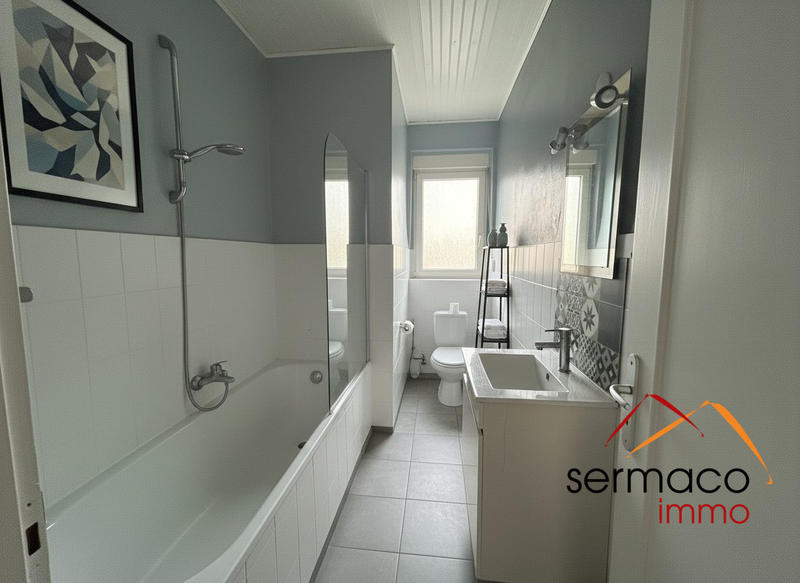 Appartement - 96 m² - 4 pièces