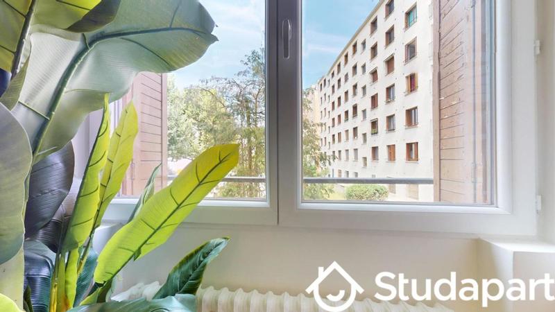 Chambre - 10 m² - 1 pièce