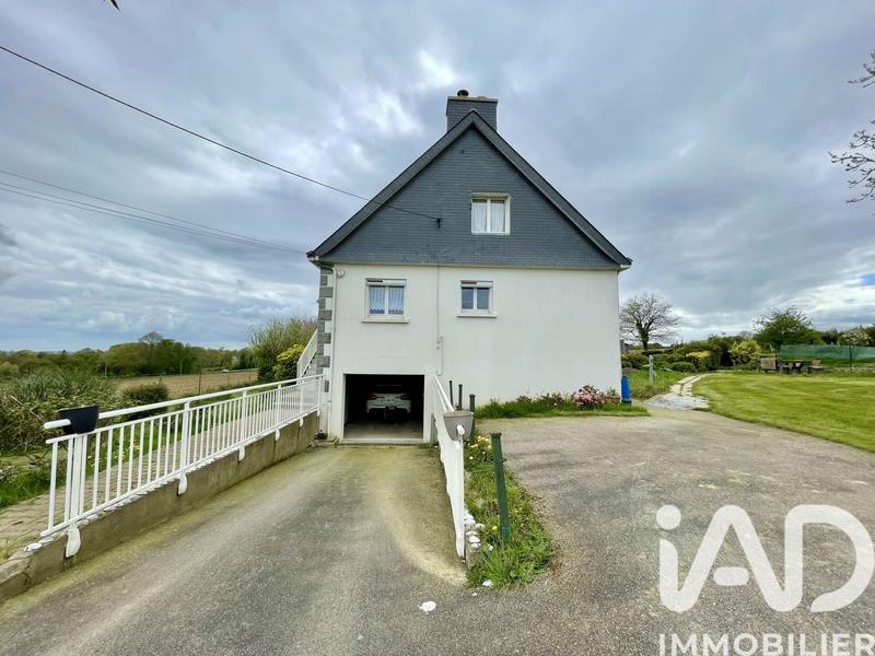 Maison - 94 m² - 6 pièces