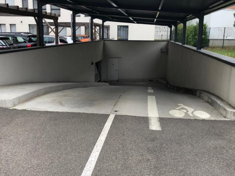 Parking - 10 m²