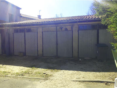 Local commercial - 650 m² - 27 pièces