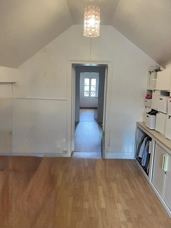 Maison - 83 m² - 6 pièces