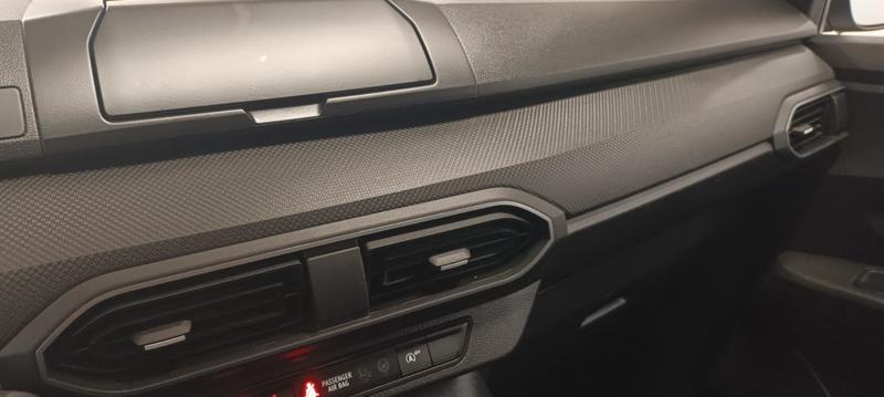 Dacia Sandero SCe 65 Essential