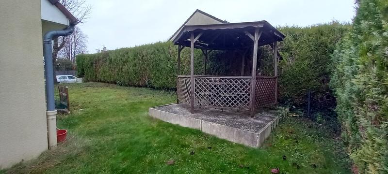 Maison - 95 m² - 4 pièces