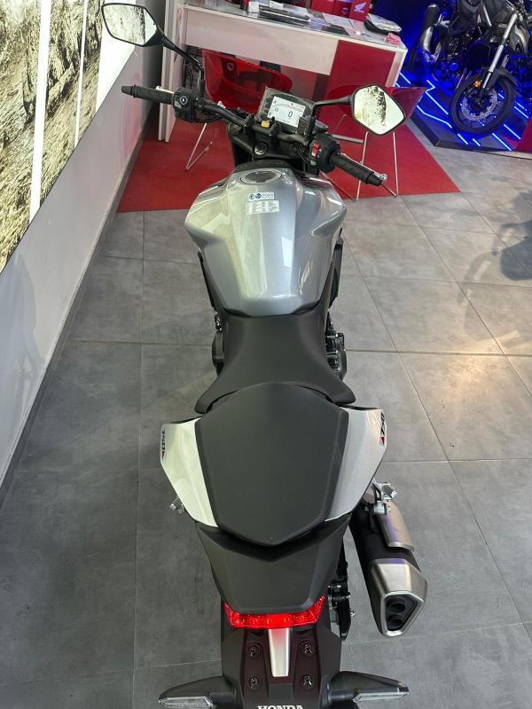 Honda Hornet 750 A2